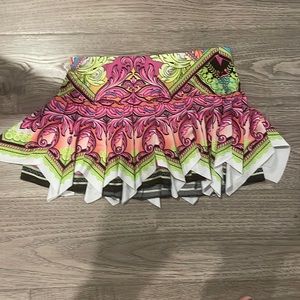 Lucky in love tennis skirt size medium